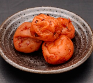 Katsuo Aji Ume